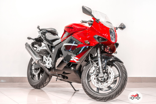 Мотоцикл HYOSUNG GT250R 2015, Красный