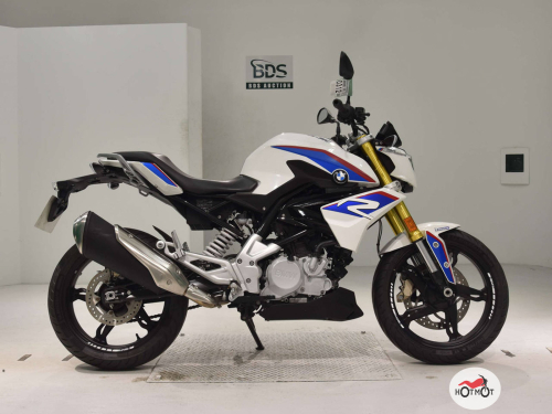 Мотоцикл BMW G 310 R 2017, белый фото 2