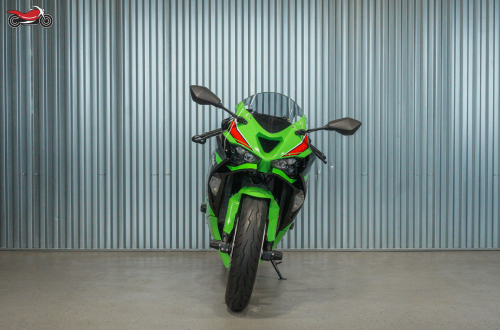 Мотоцикл Kawasaki ZX-6 Ninja 2024, ЗЕЛЕНЫЙ фото 4