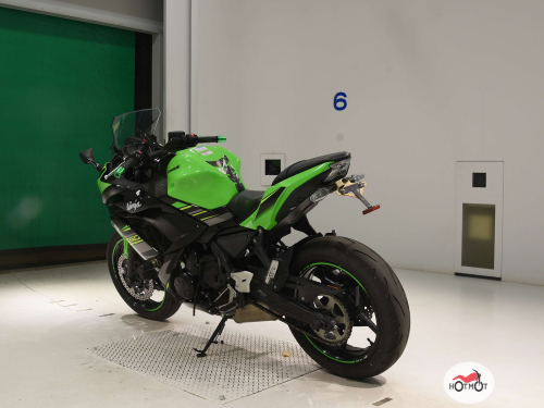 Мотоцикл KAWASAKI ER-6f (Ninja 650R) 2019, Зеленый фото 6