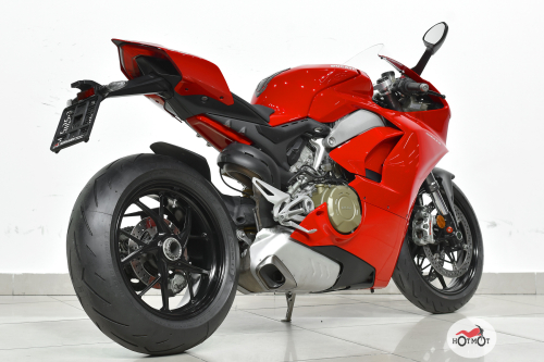 Мотоцикл DUCATI Panigale V4 2018, Красный фото 7