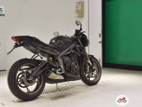 Мотоцикл TRIUMPH Street Triple 2023, черный фото 5