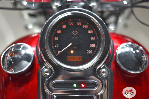 Мотоцикл HARLEY-DAVIDSON Dyna Switchback 2012, Красный фото 9