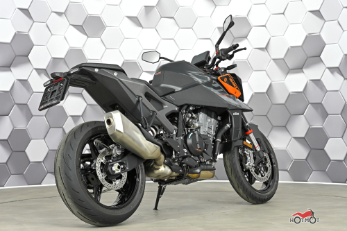 Мотоцикл KTM 990 Duke 2024, черный фото 7