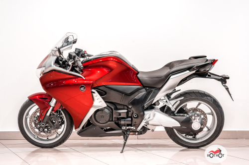 Мотоцикл HONDA VFR1200 2010, Красный фото 4