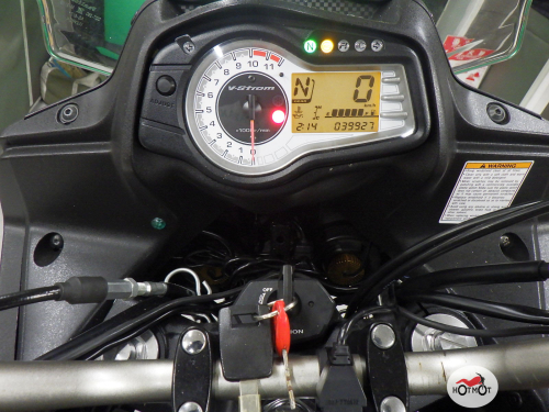 Мотоцикл SUZUKI V-Strom DL 650 2013, Оранжевый фото 10