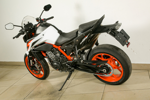 Мотоцикл KTM 890 Duke R 2020, БЕЛЫЙ фото 7