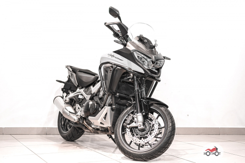 Мотоцикл HONDA VFR 800X Crossrunner 2015, БЕЛЫЙ