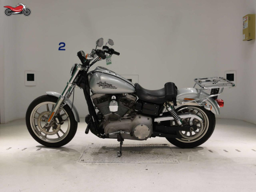 Мотоцикл Harley-Davidson Dyna Super Glide 2010, СЕРЕБРИСТЫЙ фото 2