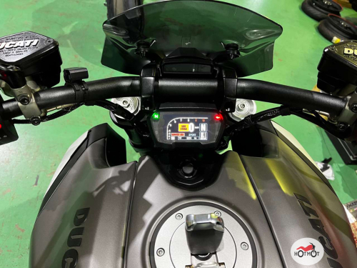 Мотоцикл DUCATI Diavel 2019, СЕРЫЙ фото 3