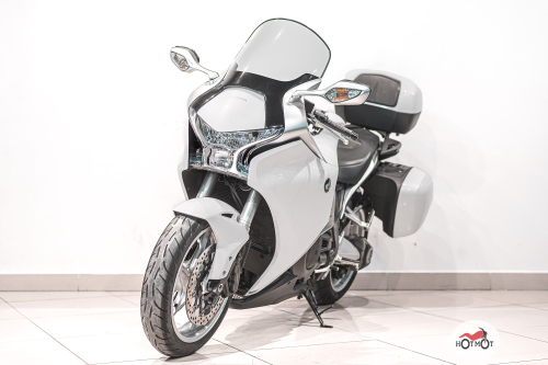 Мотоцикл HONDA VFR 1200  2011, БЕЛЫЙ фото 2