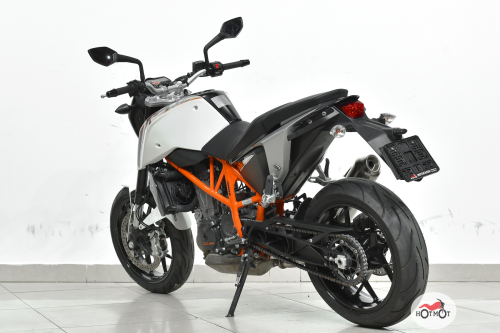 Мотоцикл KTM 690 Duke 2013, Белый фото 8