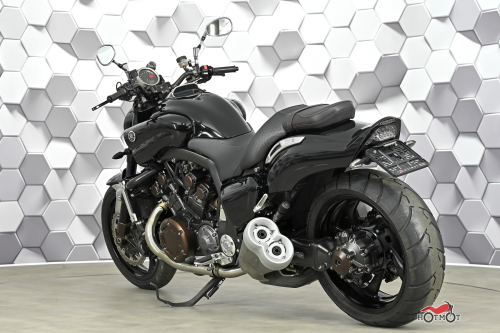 Мотоцикл YAMAHA VMAX 1700 2010, Черный фото 8
