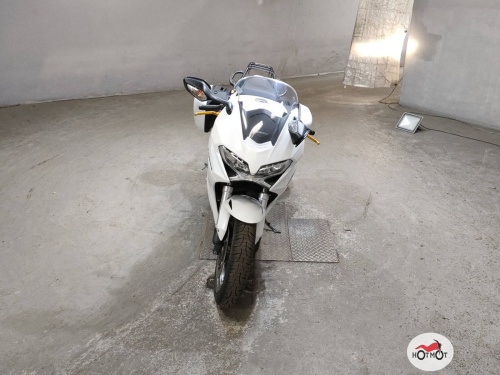 Мотоцикл HONDA VFR 800 2018, Белый фото 3