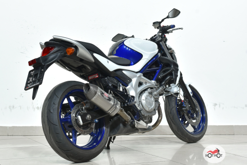 Мотоцикл SUZUKI SFV 400 Gladius 2010, Белый фото 7