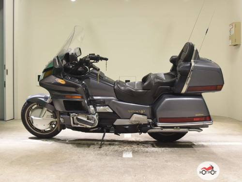 Мотоцикл HONDA GL 1500 1995, СЕРЫЙ