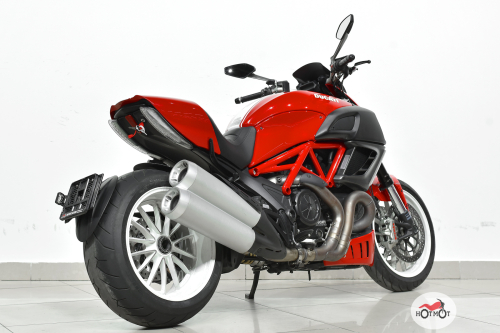 Мотоцикл DUCATI Diavel 2013, Красный фото 7