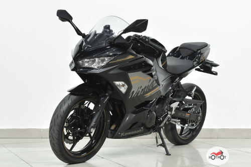 Мотоцикл KAWASAKI Ninja 400 2020, Черный фото 2