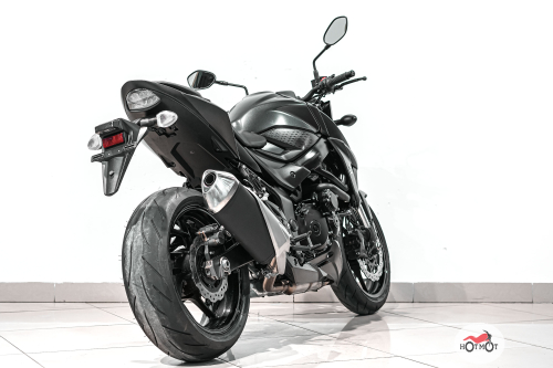 Мотоцикл SUZUKI GSX-S 750 2021, Черный фото 7
