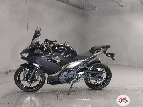 Мотоцикл KAWASAKI NINJA 400 2022, черный