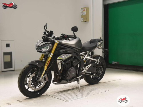 Мотоцикл Triumph Speed Triple 2021, ЧЕРНЫЙ фото 4