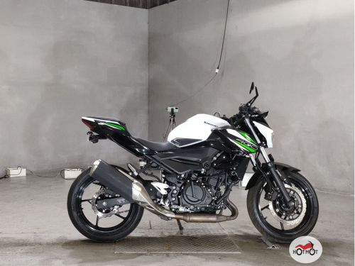 Мотоцикл KAWASAKI Z 400 2020, Белый фото 2