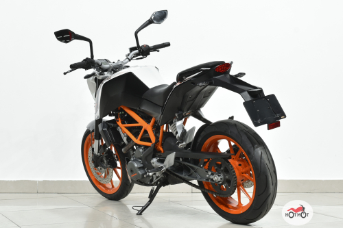 Мотоцикл KTM 390 DUKE 2016, БЕЛЫЙ фото 8