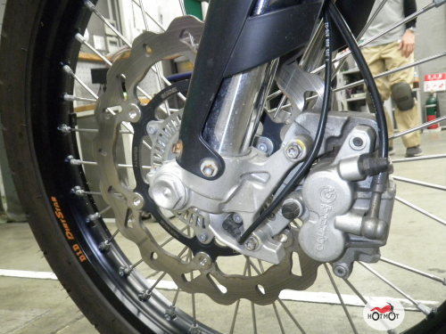 Мотоцикл KTM 690 Enduro 2014, Черный фото 9