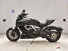 Мотоцикл DUCATI Diavel Carbon 2015, Черный