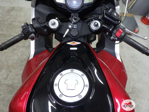 Мотоцикл HONDA VFR 1200  2011, Красный фото 17