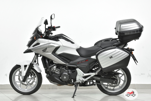 Мотоцикл HONDA NC 750X 2016, Белый фото 4