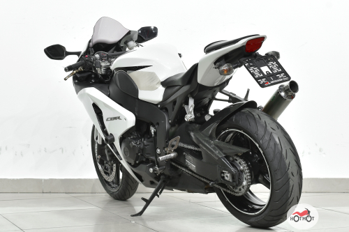 Мотоцикл HONDA CBR 1000RR/RA Fireblade 2009, Белый фото 8