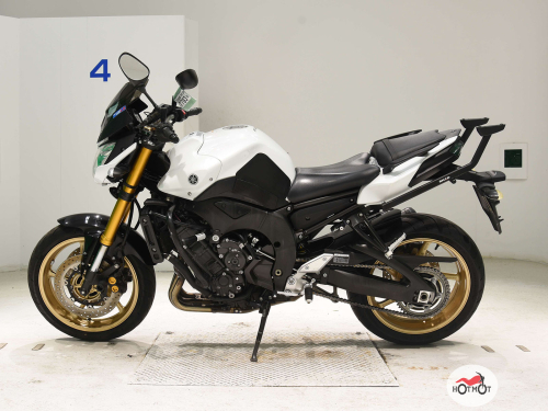 Мотоцикл YAMAHA FZ8 2010, Белый