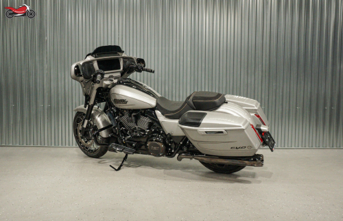Мотоцикл Harley-Davidson CVO Street Glide 2023, СЕРЫЙ фото 6