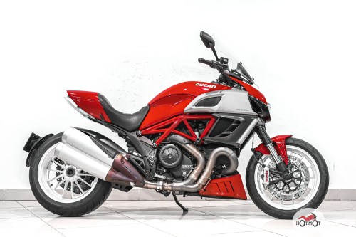 Мотоцикл DUCATI Diavel 2013, Красный фото 3