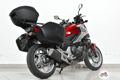 Мотоцикл HONDA NC 750X 2018, Красный фото 7