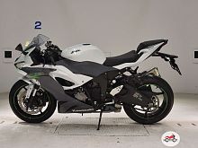 Мотоцикл KAWASAKI ZX-6 Ninja 2021, Белый