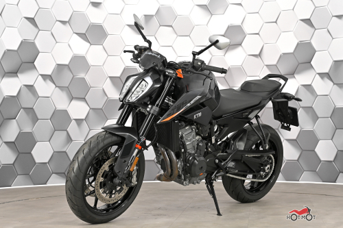 Мотоцикл KTM 890 Duke 2022, черный фото 2