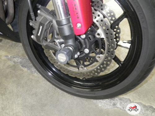 Мотоцикл KAWASAKI Z 1000SX 2015, Красный фото 8