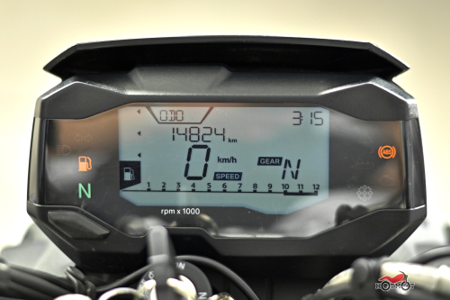 Мотоцикл BMW G 310 R 2018, Белый фото 9