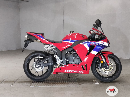 Мотоцикл HONDA CBR 600RR 2024, Красный фото 2