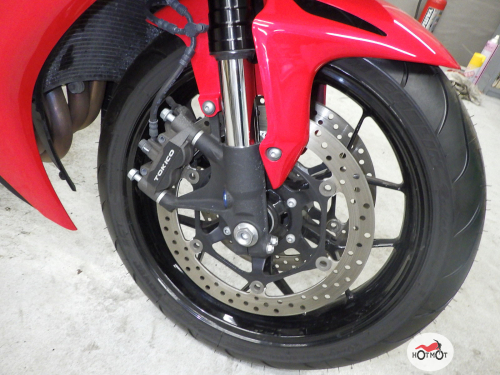 Мотоцикл HONDA CBR 1000 RR/RA Fireblade 2012, Красный фото 8