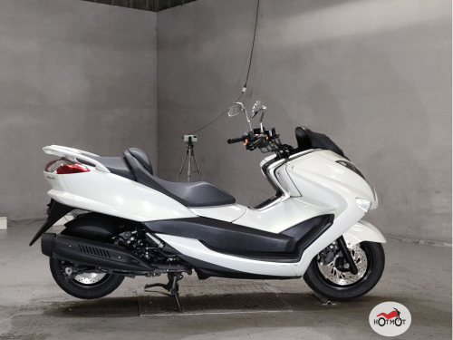 Скутер YAMAHA Majesty 250 2011, белый фото 2