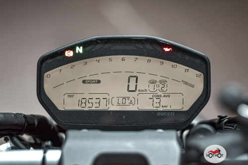 Мотоцикл DUCATI Monster 821 2014, Красный фото 9