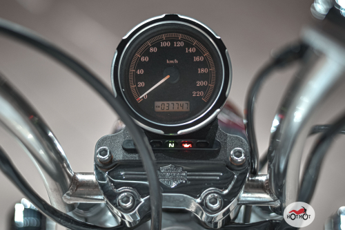 Мотоцикл HARLEY-DAVIDSON Sportster 883 2008, БЕЛЫЙ фото 9