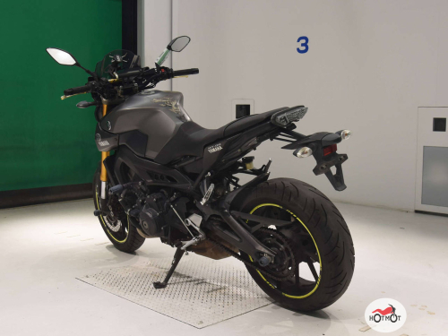 Мотоцикл YAMAHA MT-09 (FZ-09) 2015, серый фото 6