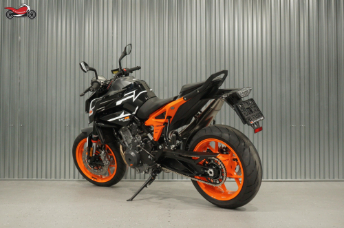 Мотоцикл KTM 890 Duke GP 2023, ЧЕРНЫЙ фото 6