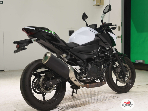 Мотоцикл KAWASAKI Z 400 2020, Белый фото 5
