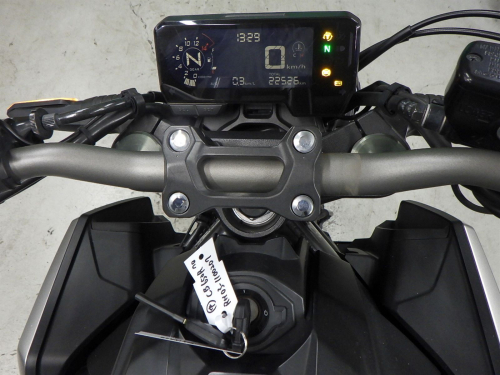 Мотоцикл HONDA CB 650R 2021, черный фото 8