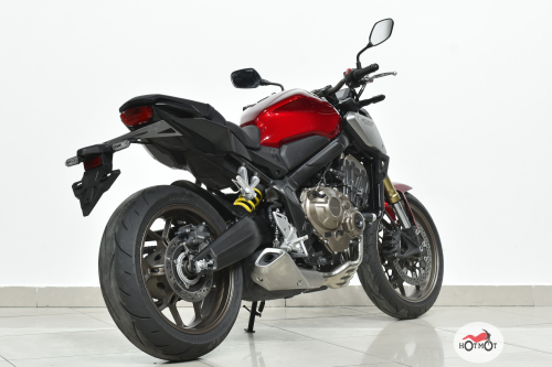 Мотоцикл HONDA CB 650R 2022, Красный фото 7